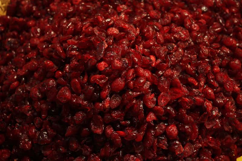 زرشک پفکی درجه یک با رنگ طبیعی و درشت